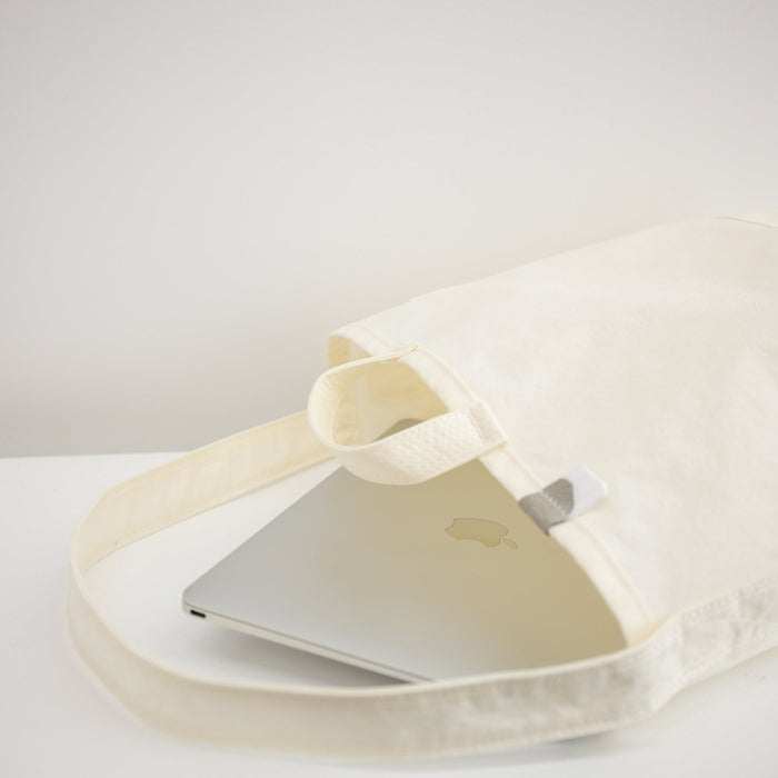 ANUNFOLD Side Pocket Tote Bag PT - White | Tortoise General Store