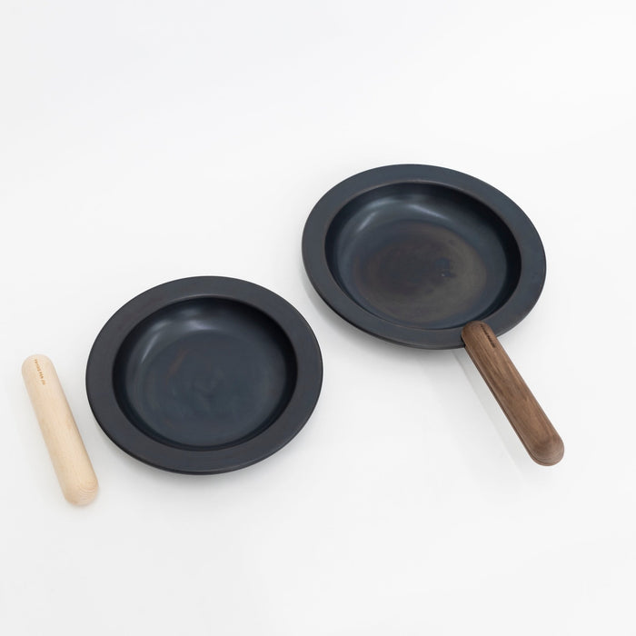 Fujita Kinzoku Frying Pan Jiu Handles | Tortoise General Store