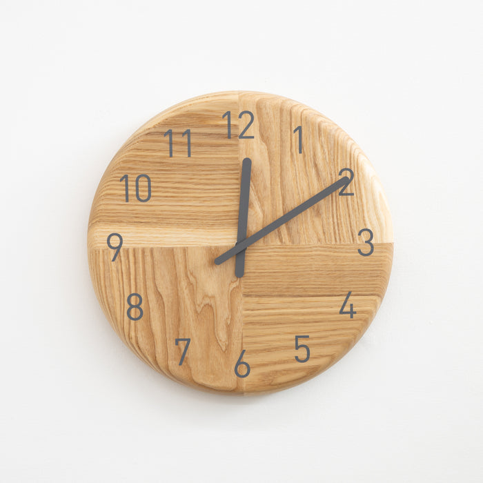 HAGI Clock Rounded Circle