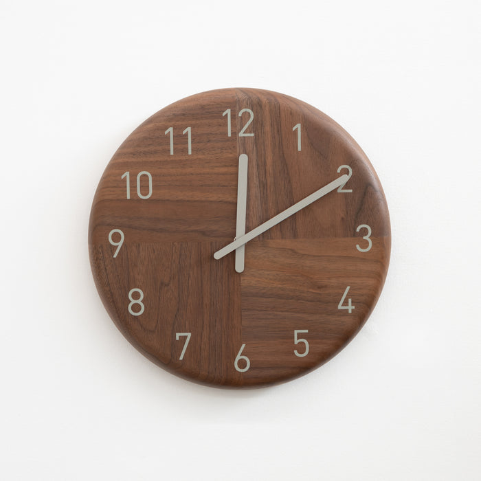 HAGI Clock Rounded Circle