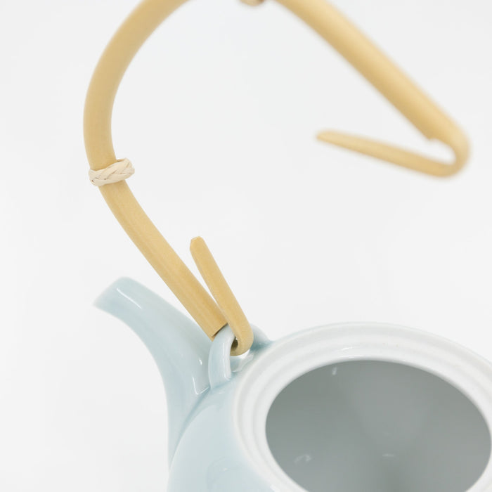 Hakusan Porcelain Mayu Teapot | Tortoise General Store