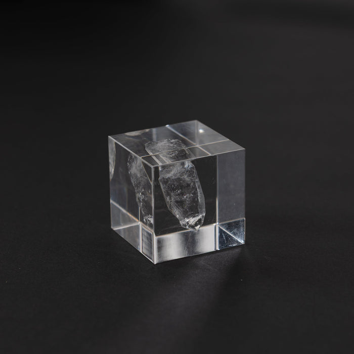Sola Cube - Rock Crystal Large