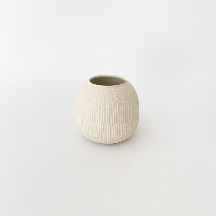 Tomoro Shinogi Vase | Tortoise General Store